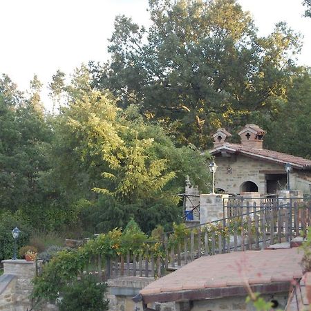 Agriturismo Countryhouse Le Giare غوبيو المظهر الخارجي الصورة