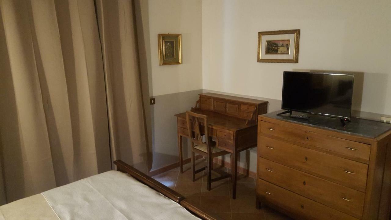 Agriturismo Countryhouse Le Giare غوبيو المظهر الخارجي الصورة