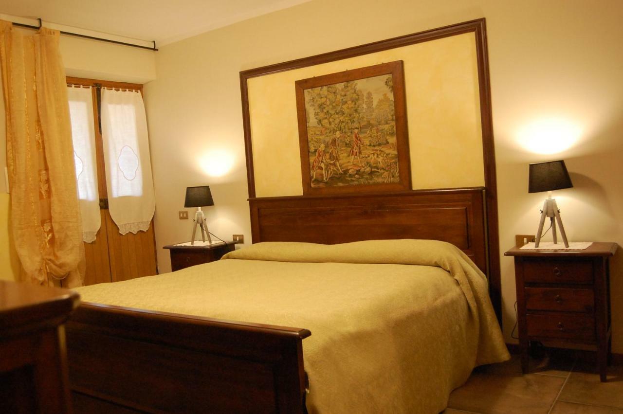 Agriturismo Countryhouse Le Giare غوبيو المظهر الخارجي الصورة