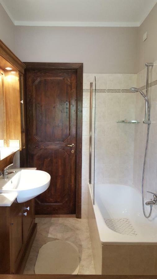 Agriturismo Countryhouse Le Giare غوبيو المظهر الخارجي الصورة