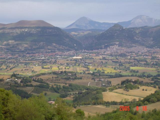 Agriturismo Countryhouse Le Giare غوبيو المظهر الخارجي الصورة