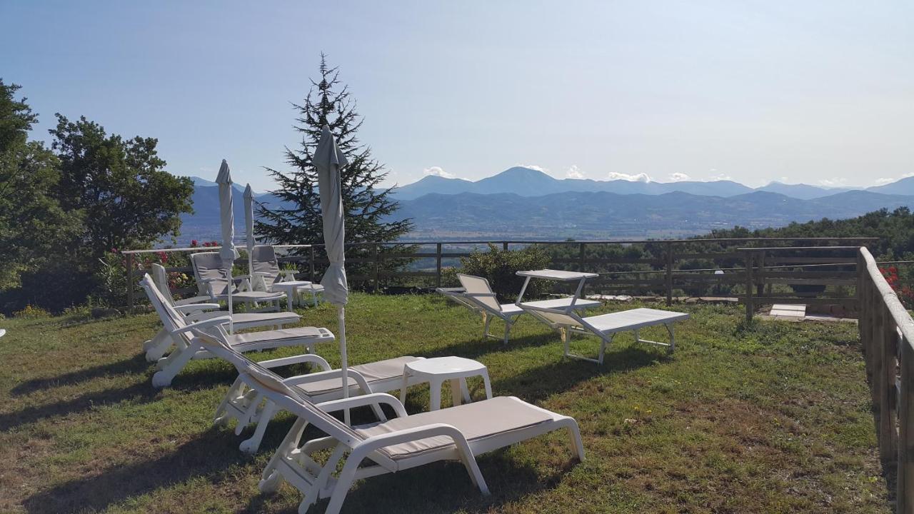 Agriturismo Countryhouse Le Giare غوبيو المظهر الخارجي الصورة