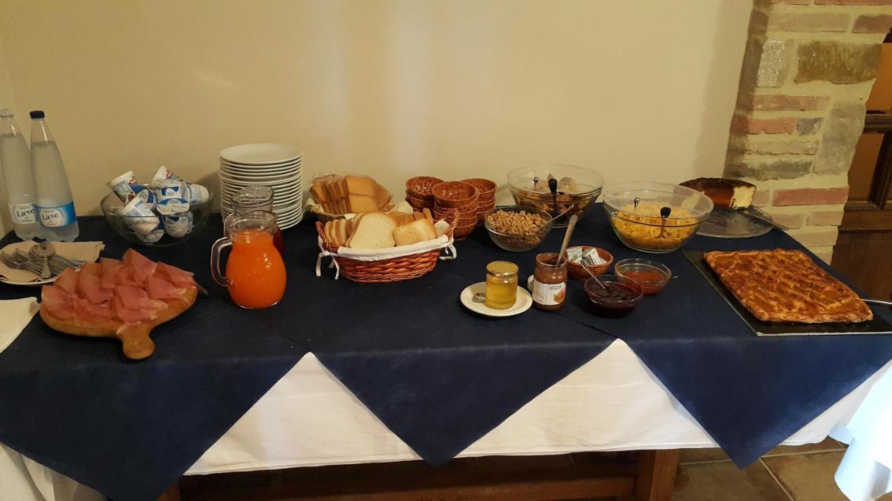 Agriturismo Countryhouse Le Giare غوبيو المظهر الخارجي الصورة
